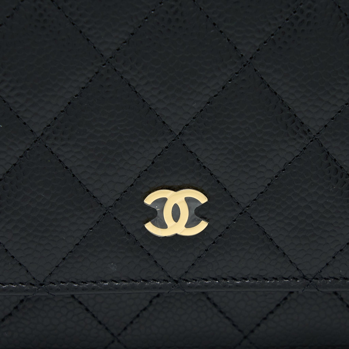 CHANEL CLASSIC WALLET ON CHAIN CAVIAR BLACK GHW (MICROCHIP)