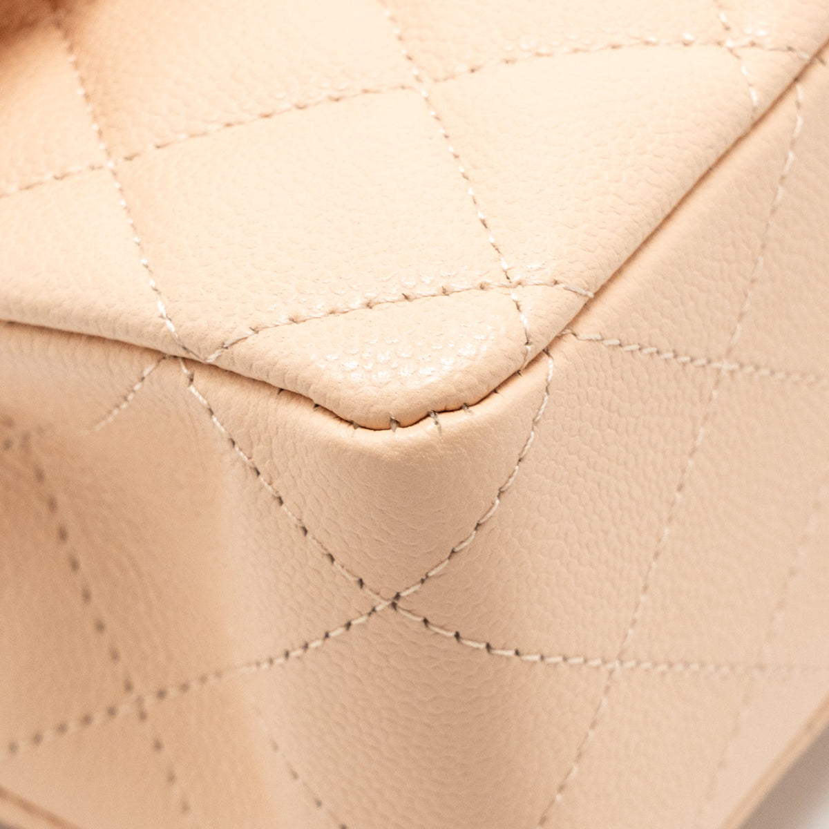 CHANEL MEDIUM CLASSIC DOUBLE FLAP BAG CAVIAR LIGHT BEIGE LGHW (MICROCHIP)