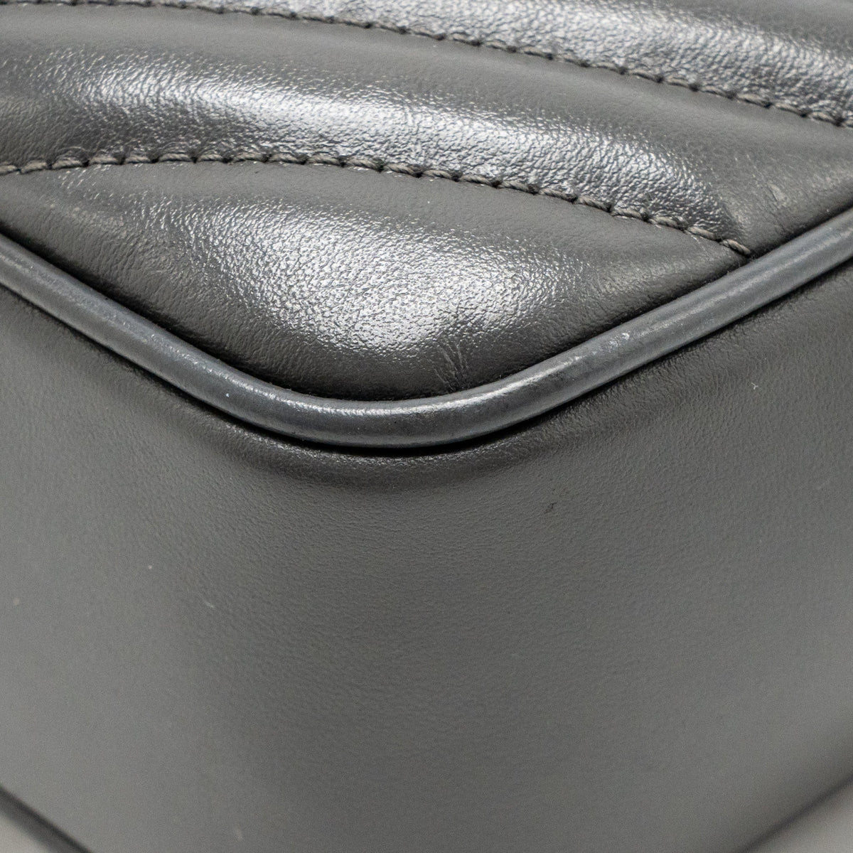 Saint Laurent/YSL Lou Camera Bag Calfskin Slight Grey GHW