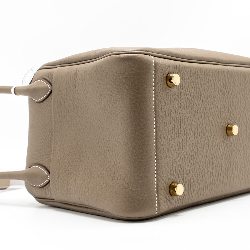 HERMES Lindy 26 Clemence Etoupe GHW