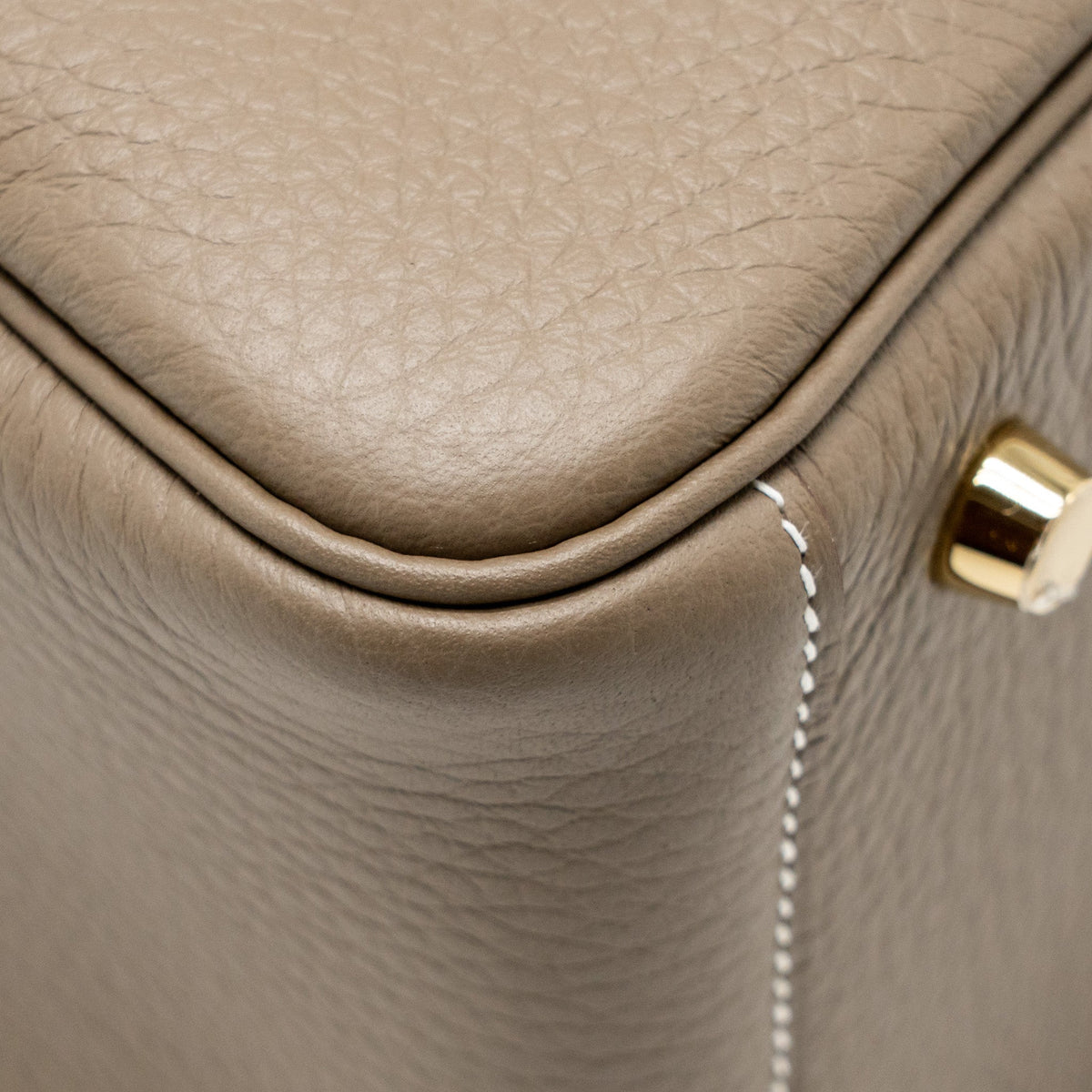 HERMES Lindy 26 Clemence Etoupe GHW