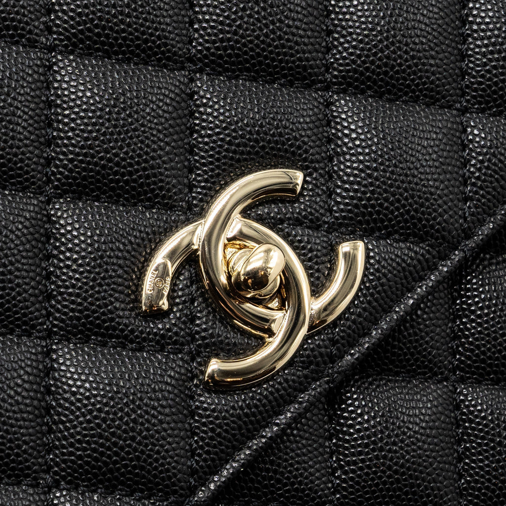CHANEL MEDIUM COCO HANDLE LIZARD EMBOSSED HANDLE CAVIAR BLACK LGHW (MICROCHIP)