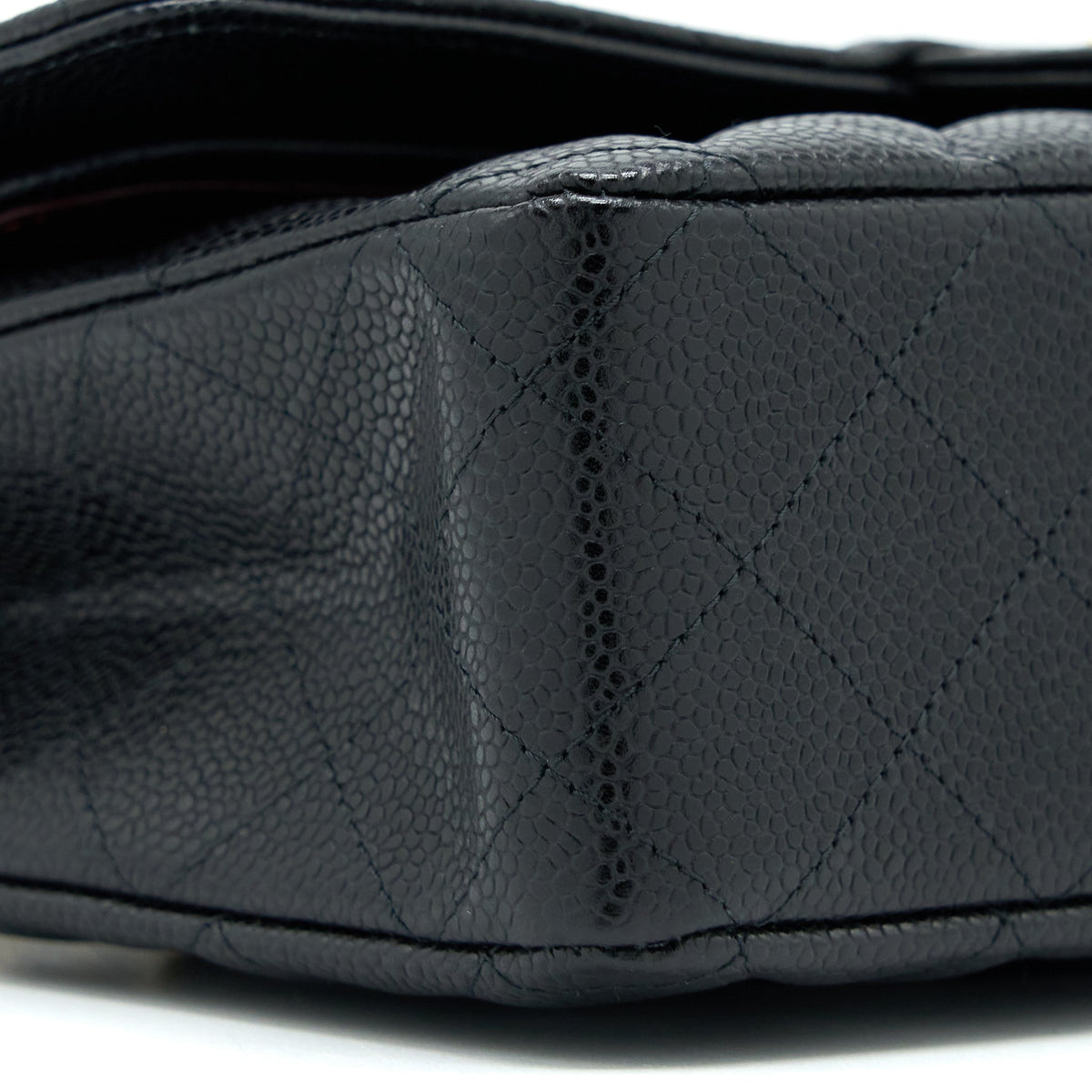 CHANEL MEDIUM CLASSIC DOUBLE FLAP BAG CAVIAR BLACK GHW (MICROCHIP)