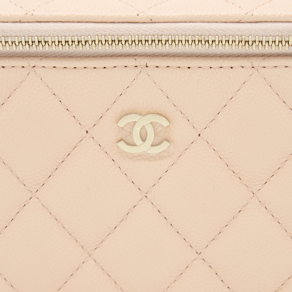 CHANEL LONG VANITY CASE CAVIAR LIGHT PINK LGHW