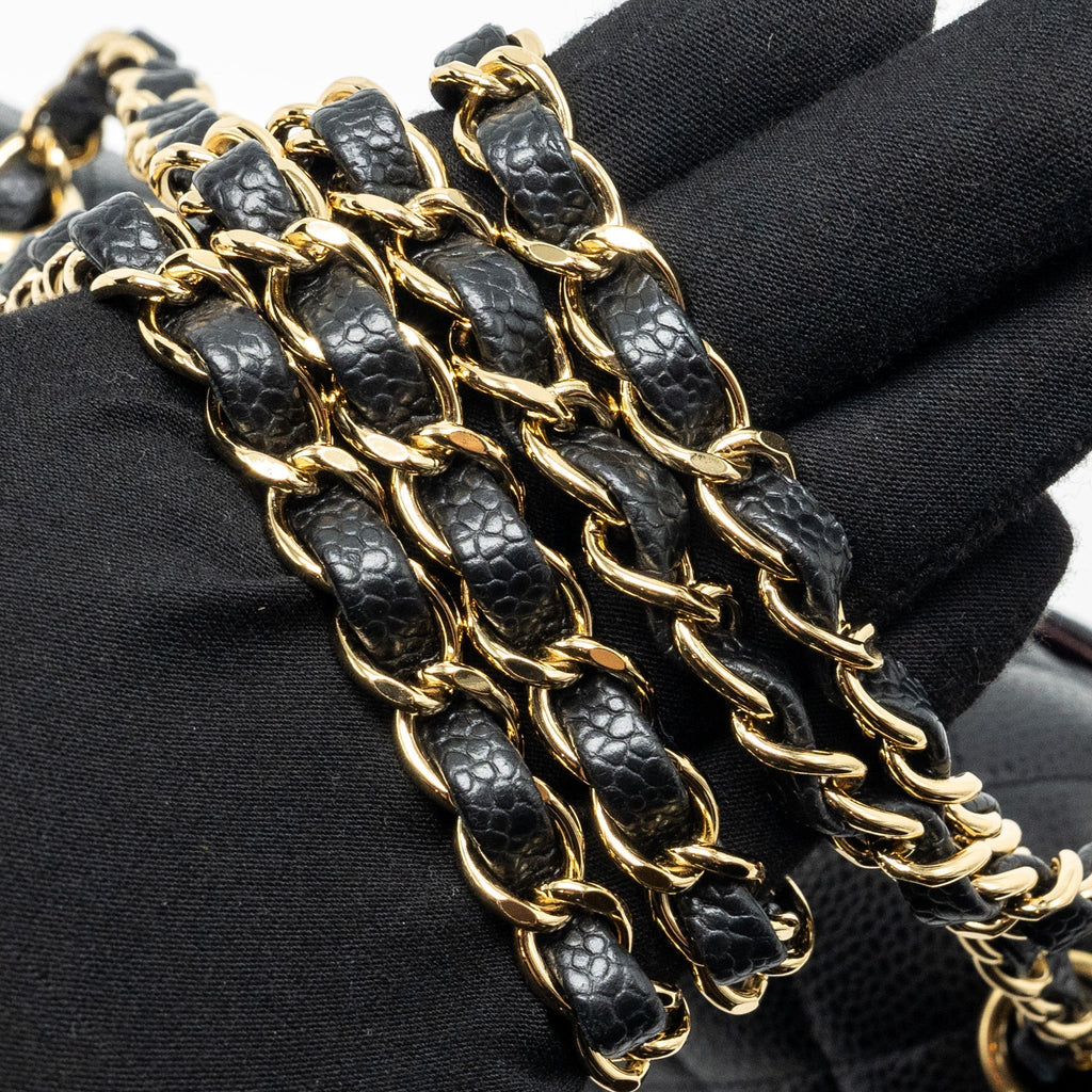 CHANEL MEDIUM CLASSIC DOUBLE FLAP BAG CAVIAR BLACK GHW
