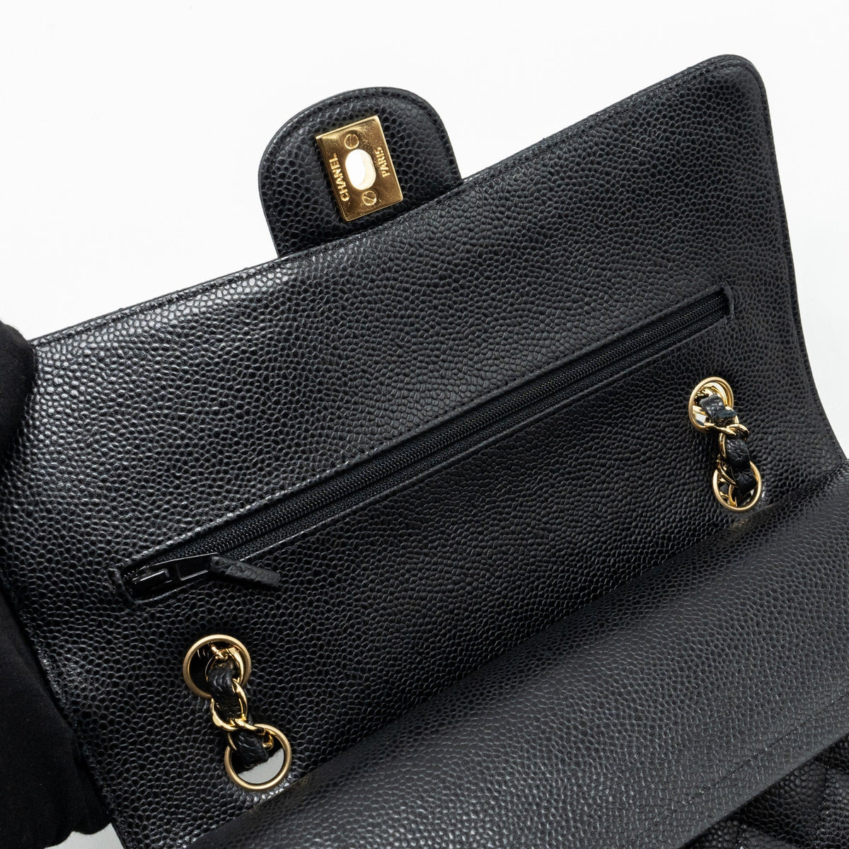 CHANEL MEDIUM CLASSIC DOUBLE FLAP BAG CAVIAR BLACK GHW