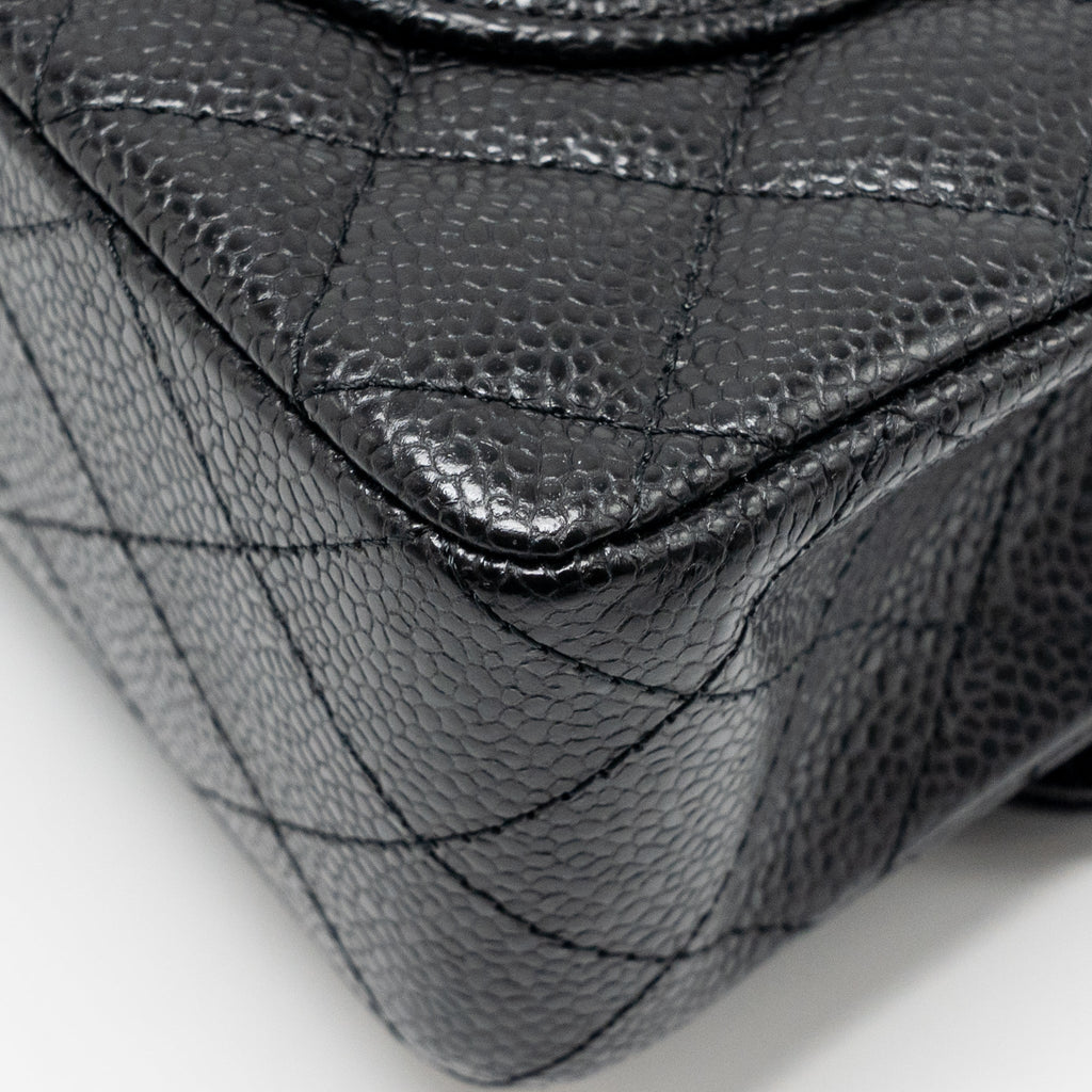 CHANEL SMALL CLASSIC DOUBLE FLAP BAG CAVIAR BLACK GHW (MICROCHIP)