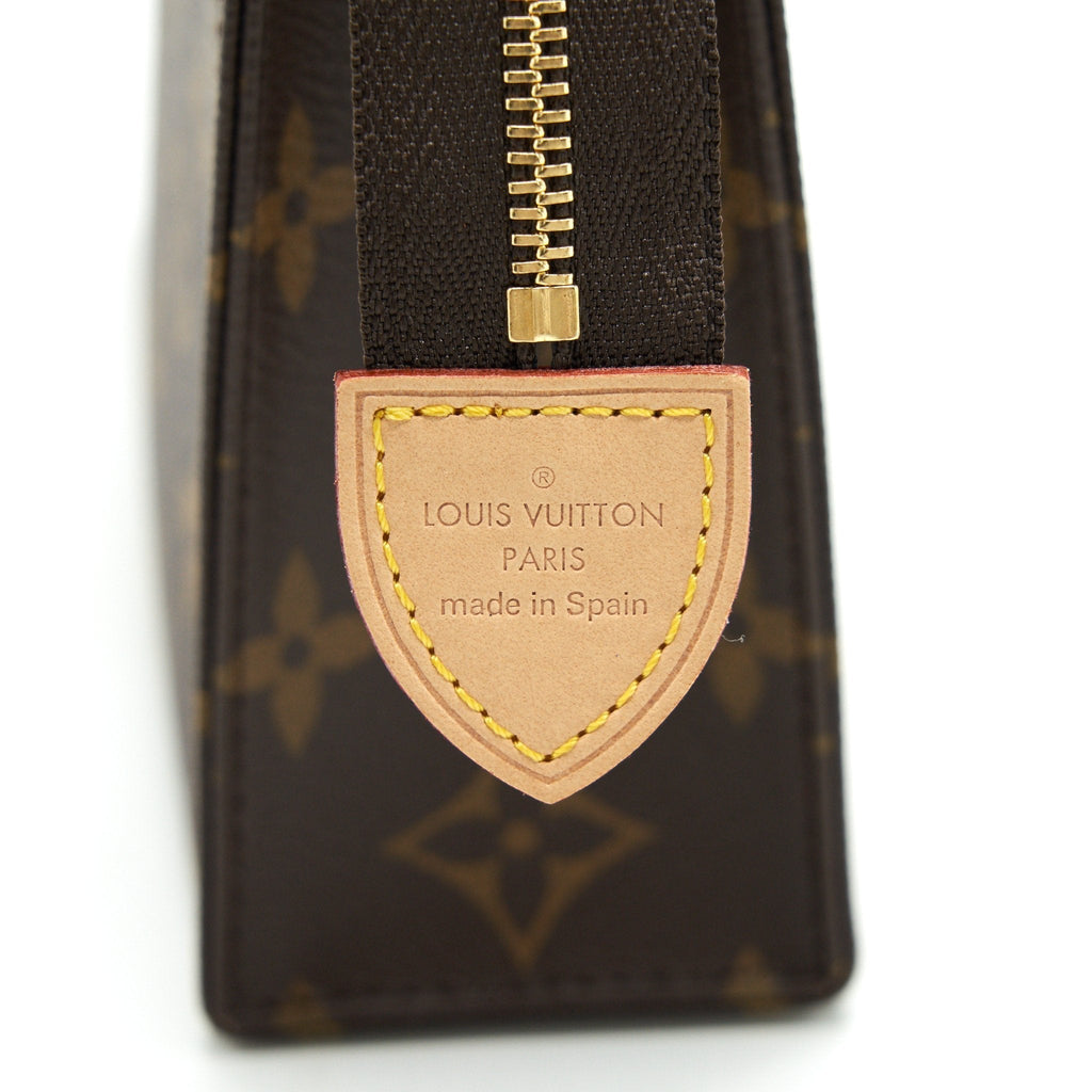 LOUIS VUITTON TOILETRY POCHETTE 19 MONOGRAM