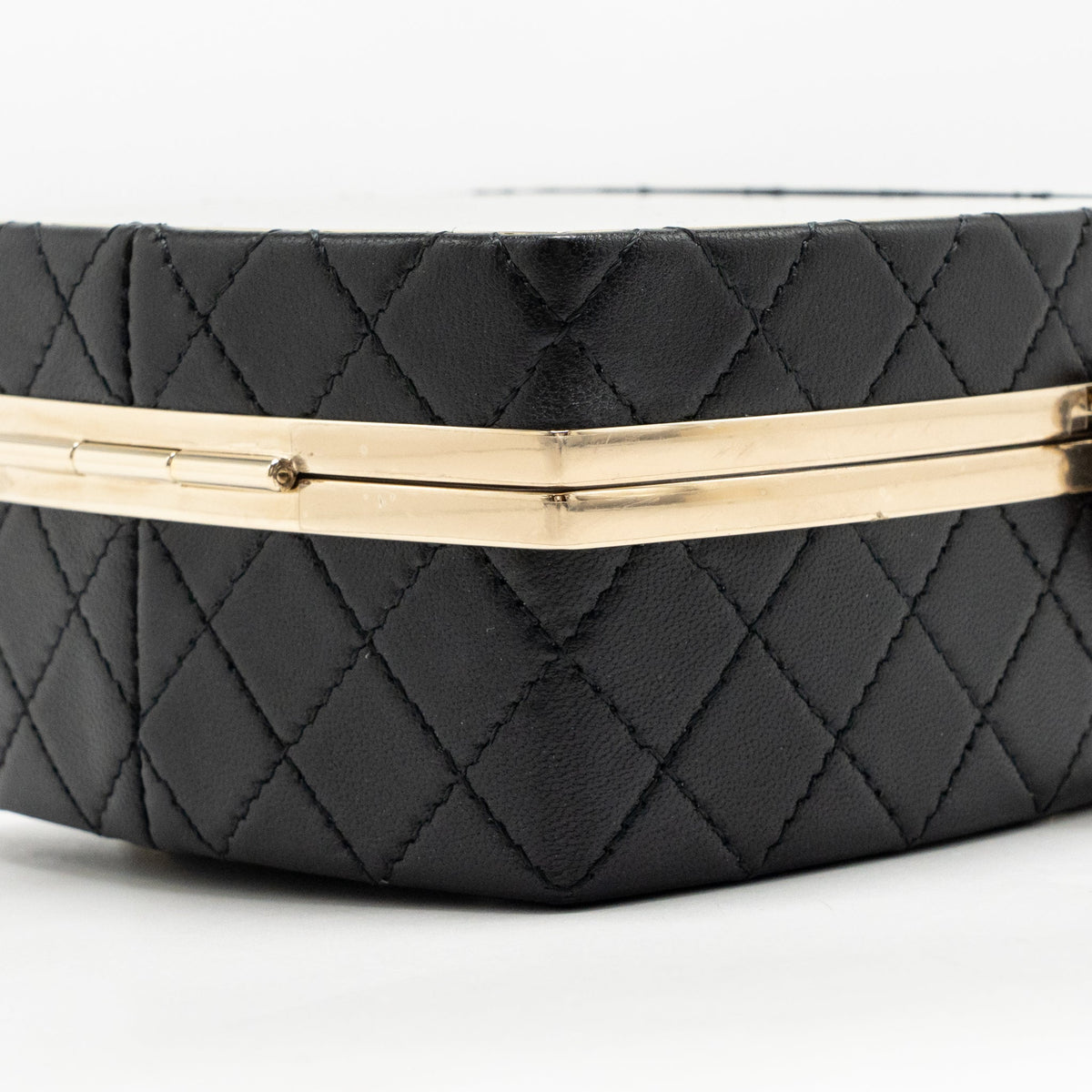 Chanel Mirror Finish Box Clutch with Chain Black Lambskin Black LGHW