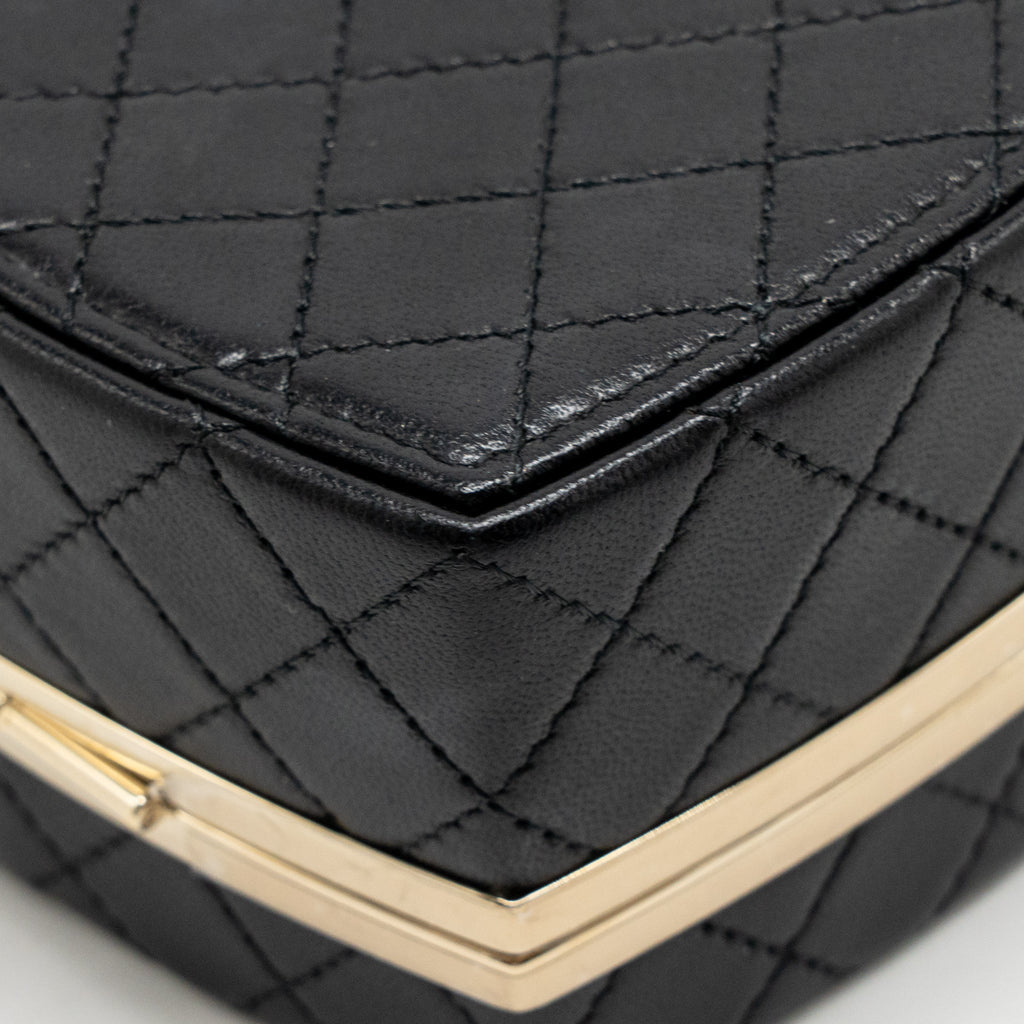 Chanel Mirror Finish Box Clutch with Chain Black Lambskin Black LGHW