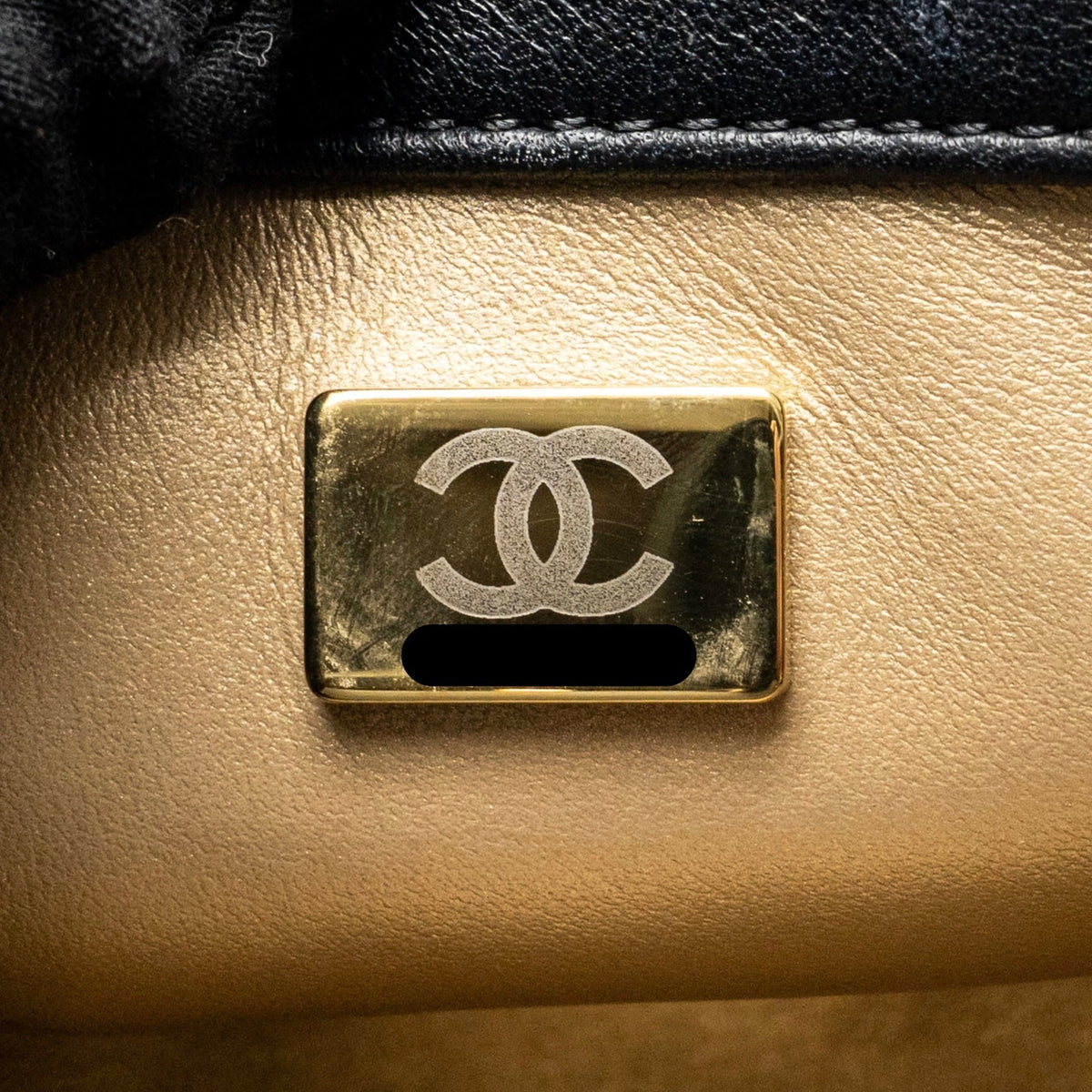 CHANEL PEARL CRUSH MINI SQUARE FLAP BAG LAMBSKIN BLACK GHW (MICROCHIP)