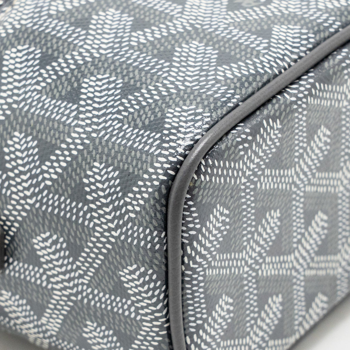 Goyard Muse Nano Vanity Case Goyardine Canvas / Leather Grey SHW
