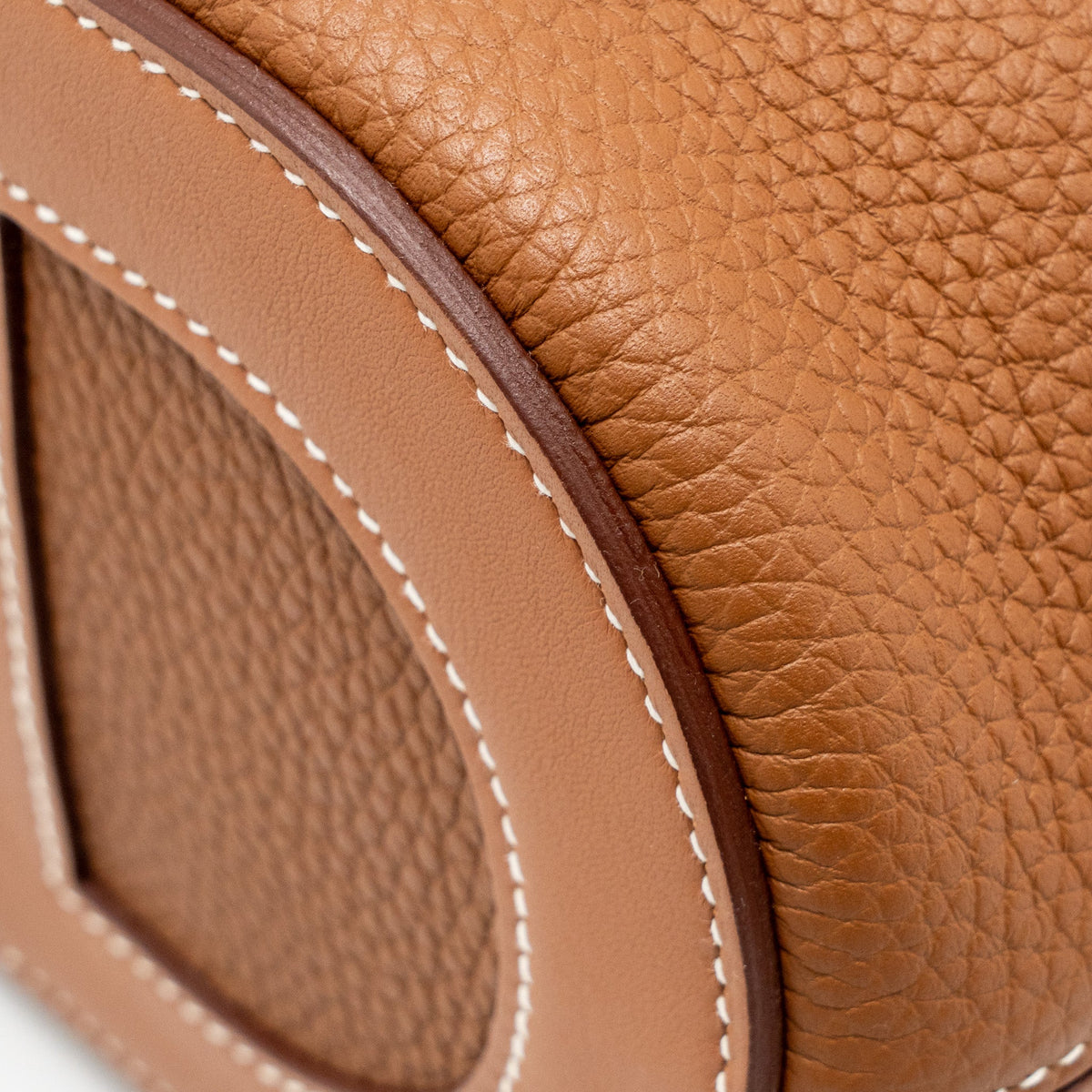 Hermes In-the-Loop 18 Bag Clemence/Swift Gold GHW