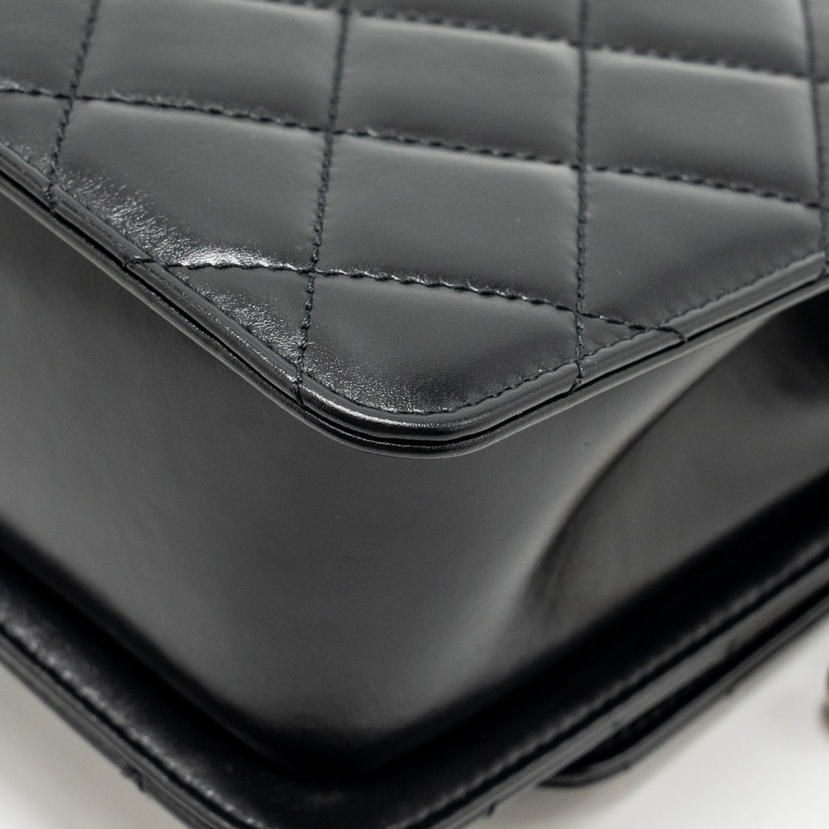 CHANEL GOLD CRUSH FLAP BAG CALFSKIN BLACK GHW (MICROCHIP)