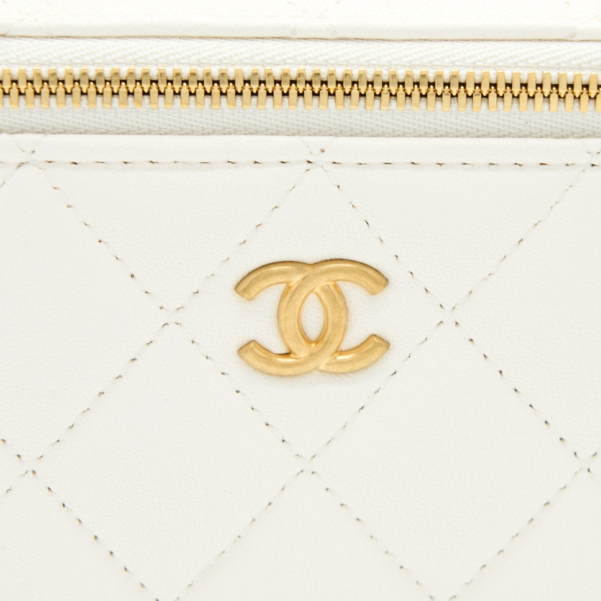 CHANEL LONG VANITY WITH COCO LETTER CHAIN LAMBSKIN WHITE GHW