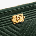 CHANEL CHEVRON BOY ZIP POUCH CAVIAR DARK GREEN GHW