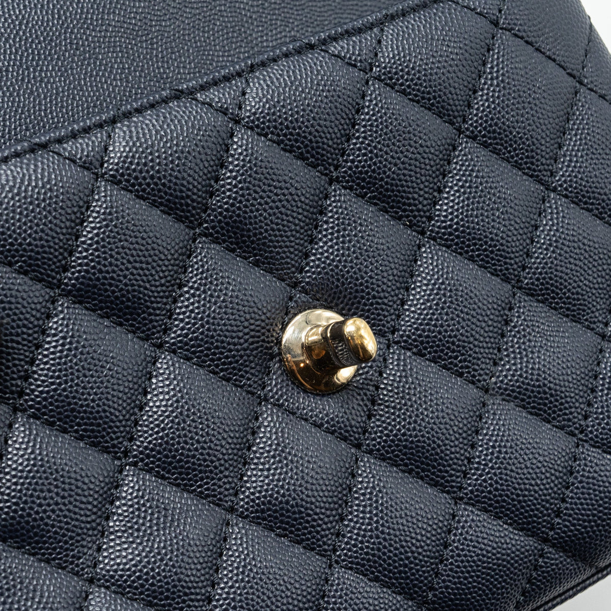 CHANEL SMALL COCO HANDLE BAG CAVIAR NAVY LGHW
