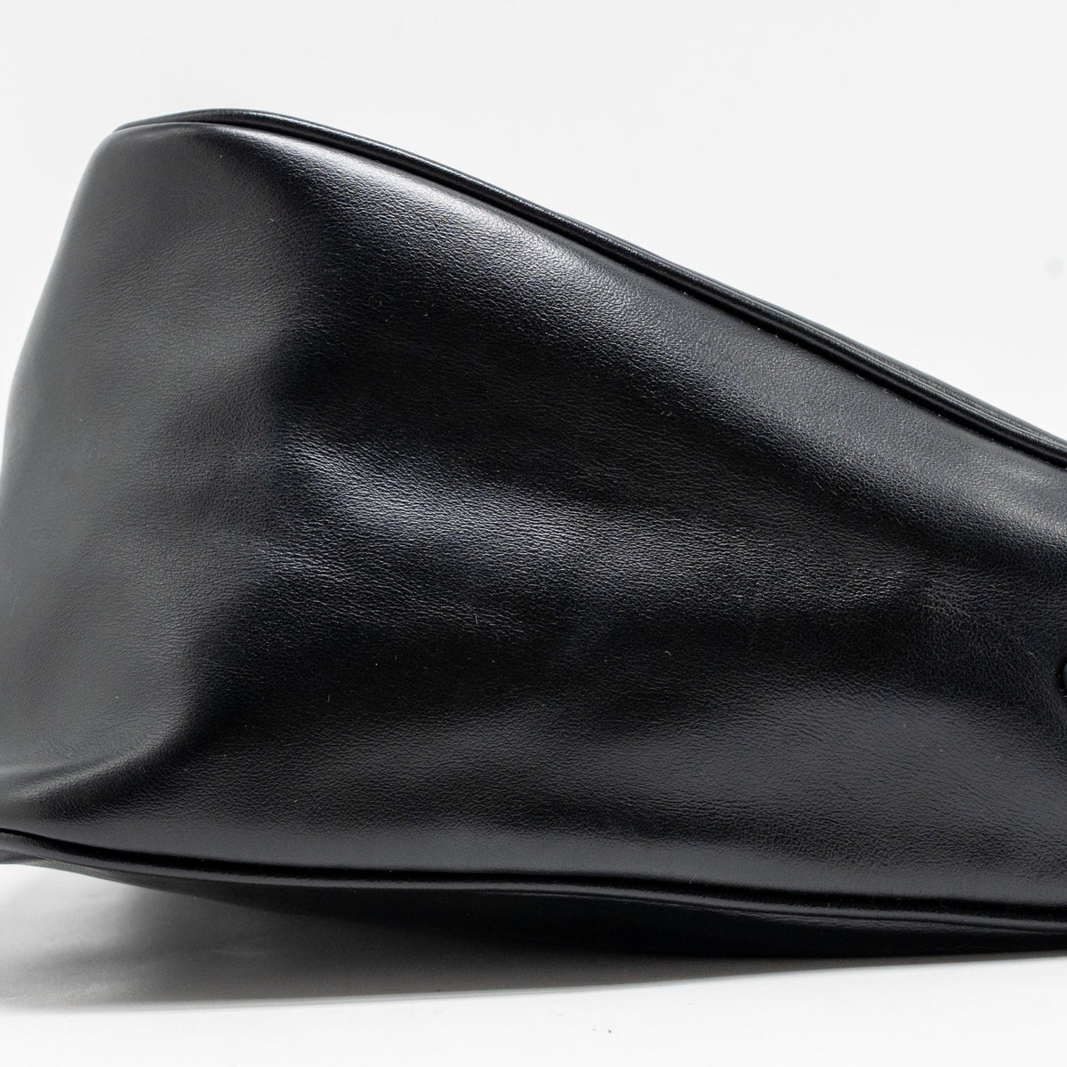 PRADA TRIANGLE SHOULDER BAG LEATHER BLACK SHW