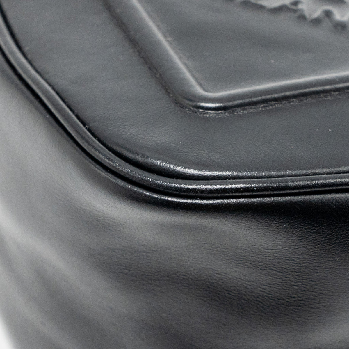 PRADA TRIANGLE SHOULDER BAG LEATHER BLACK SHW