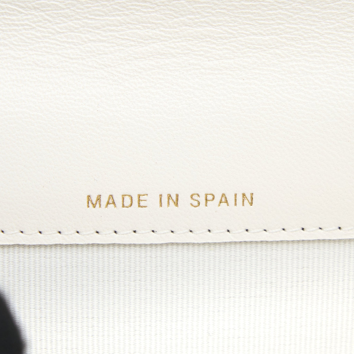 CHANEL 19 FLAP CARD HOLDER LAMBSKIN WHITE BRUSHED GHW (MICROCHIP)