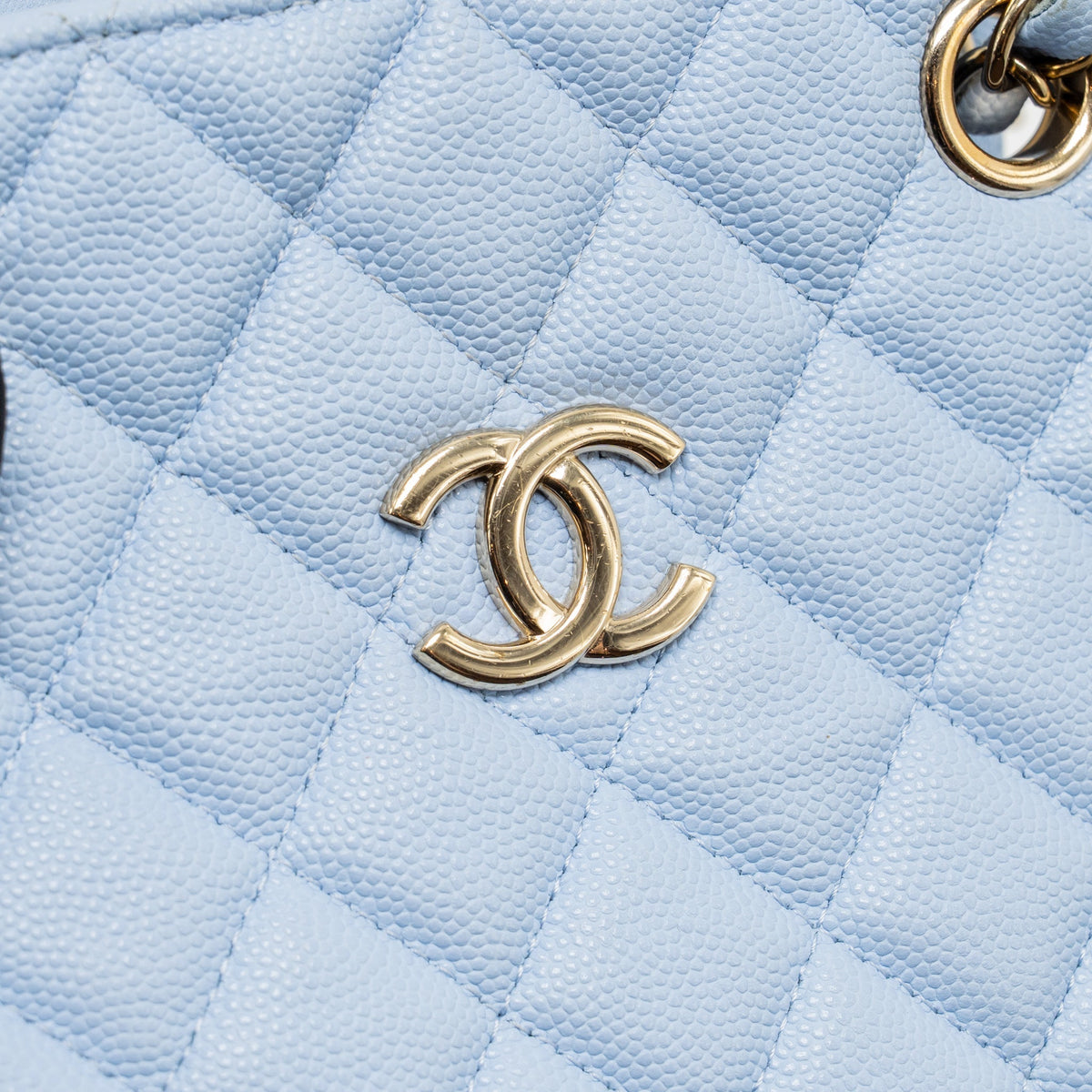 Chanel small vanity with chain caviar light blue LGHW (microchip)