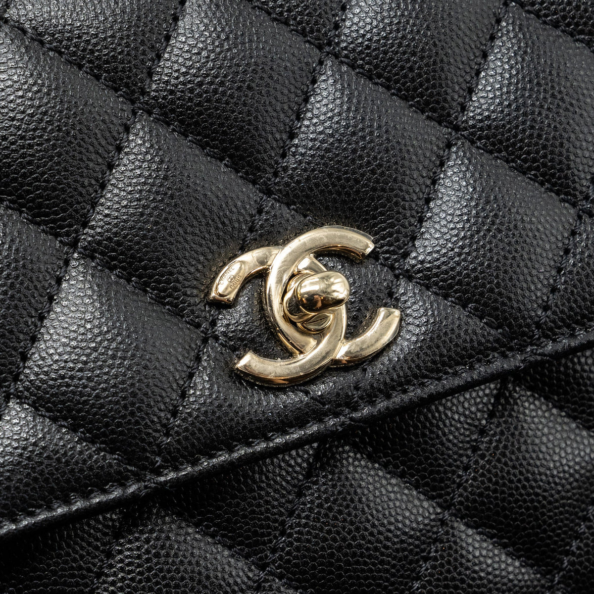 CHANEL SMALL COCO HANDLE CAVIAR BLACK LGHW (MICROCHIP)