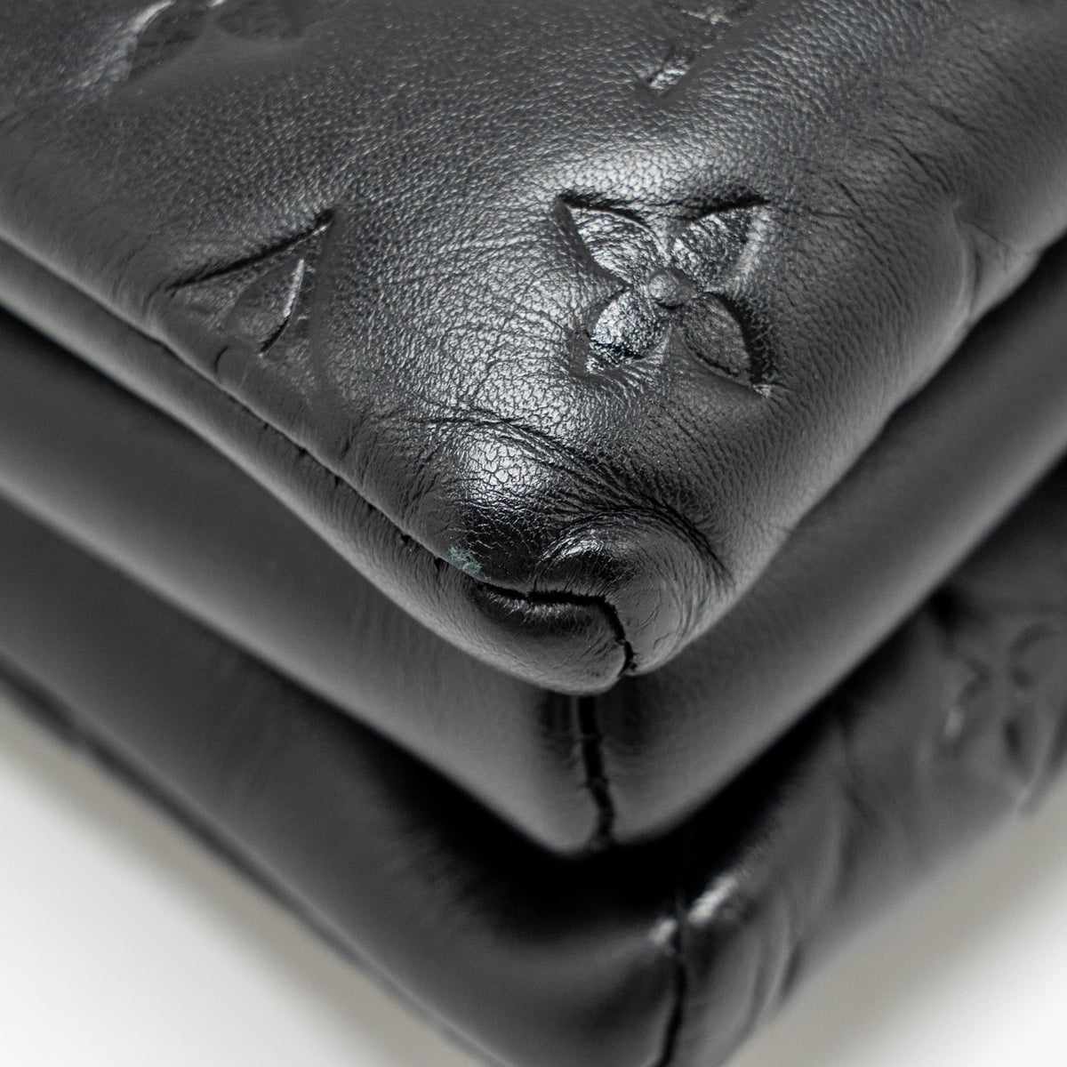 LOUIS VUITTON COUSSIN PM LAMBSKIN BLACK GHW