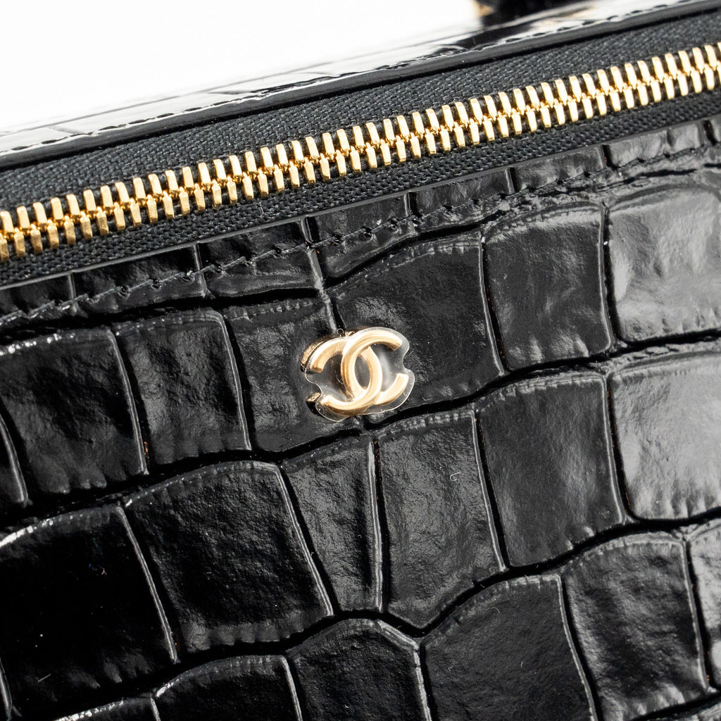 Chanel Top Handle Long Vanity Crocodile Embossed Calfskin Black GHW (Microchip)