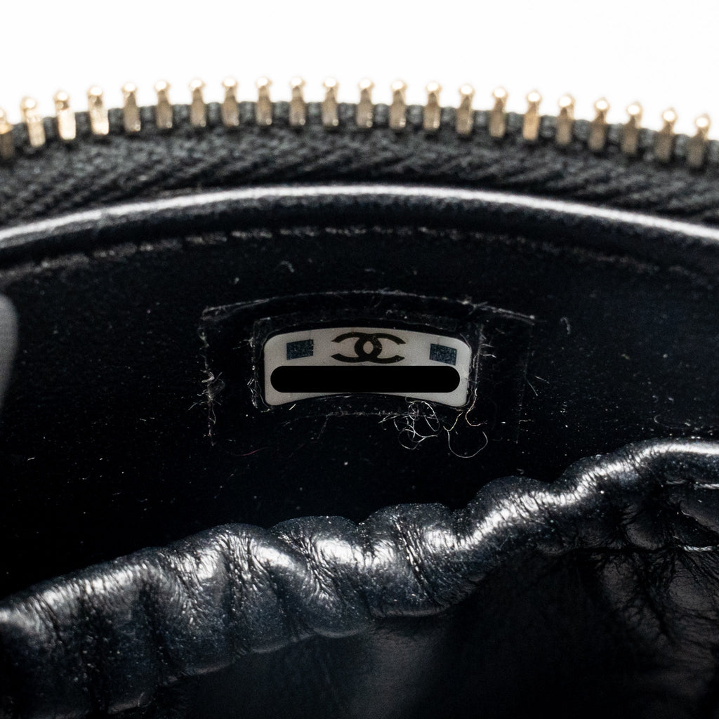 Chanel enamel top handle mini round vanity with chain lambskin black GHW (microchip)