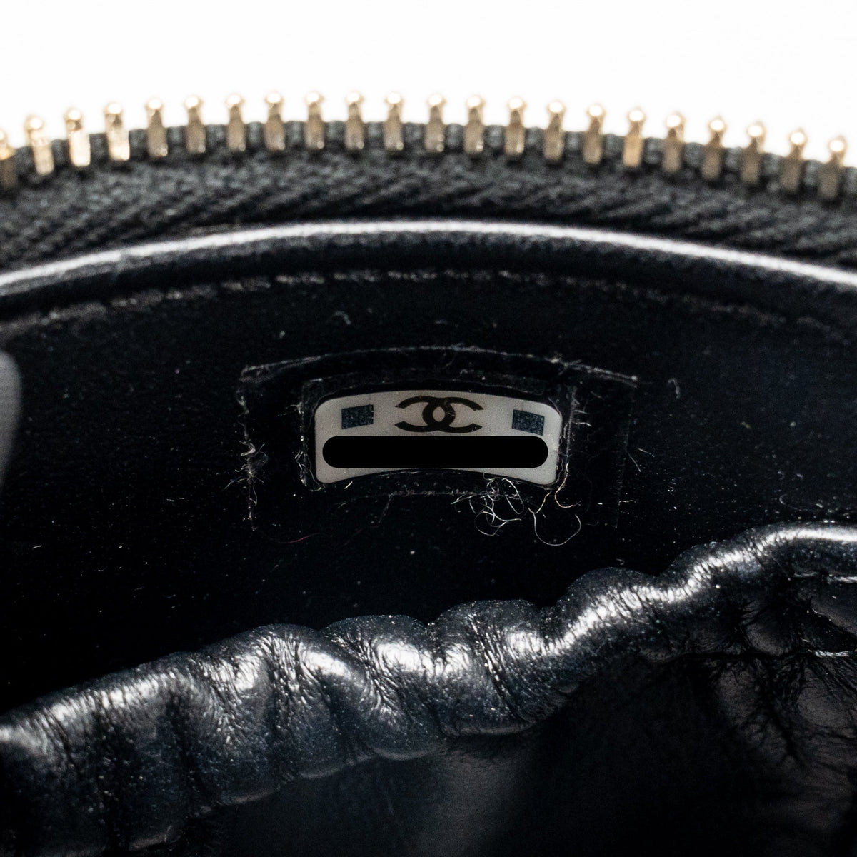 Chanel enamel top handle mini round vanity with chain lambskin black GHW (microchip)