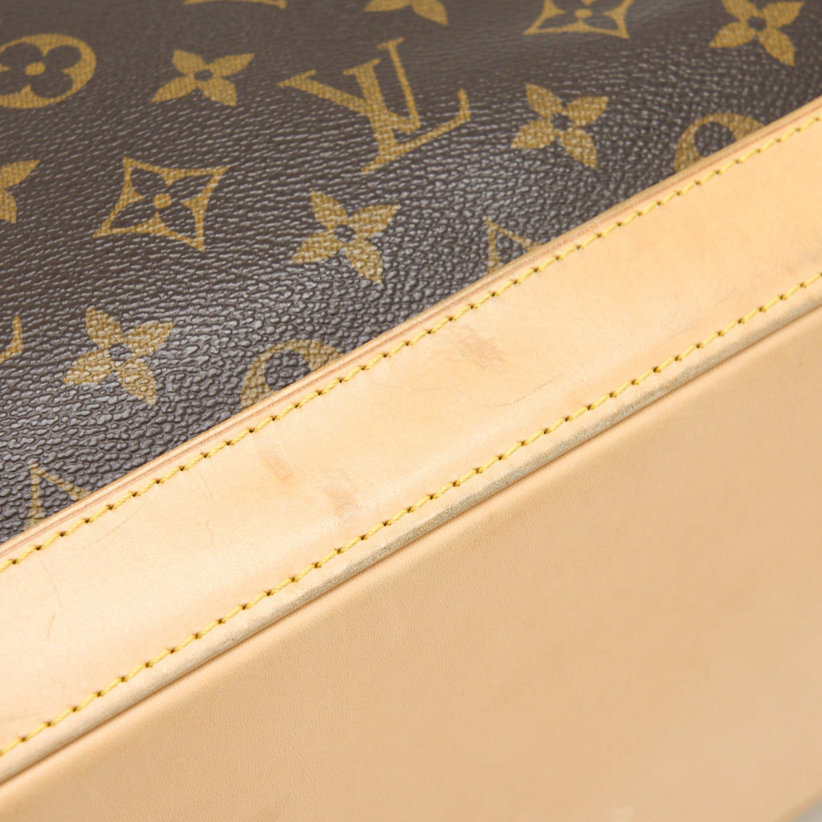 LOUIS VUITTON LOCKIT HORIZONTAL MONOGRAM CANVAS GHW