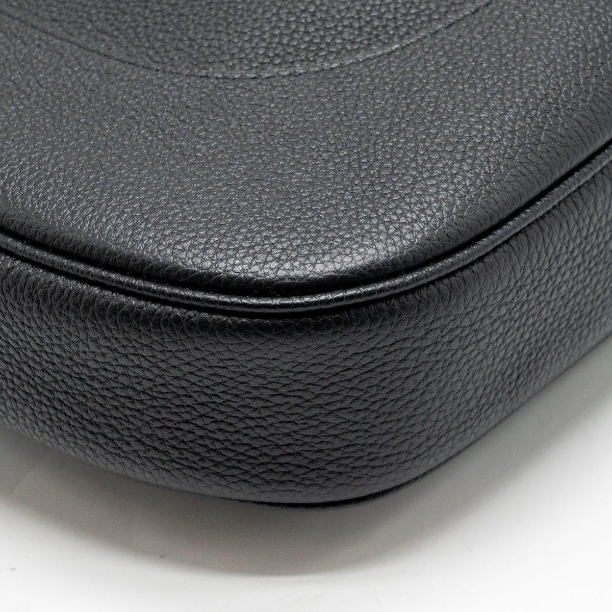 Gucci Jackie 1961 Large Bag Grained Calfskin Black SHW