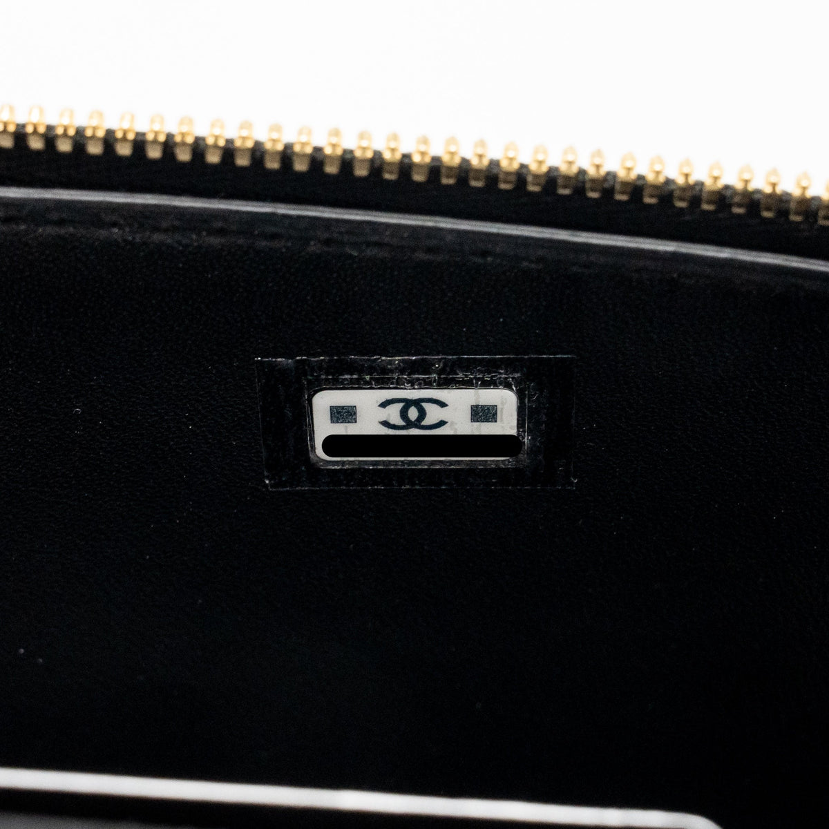 Chanel Vanity with Chain Lizard Embossed Calfskin Black GHW (Microchip)