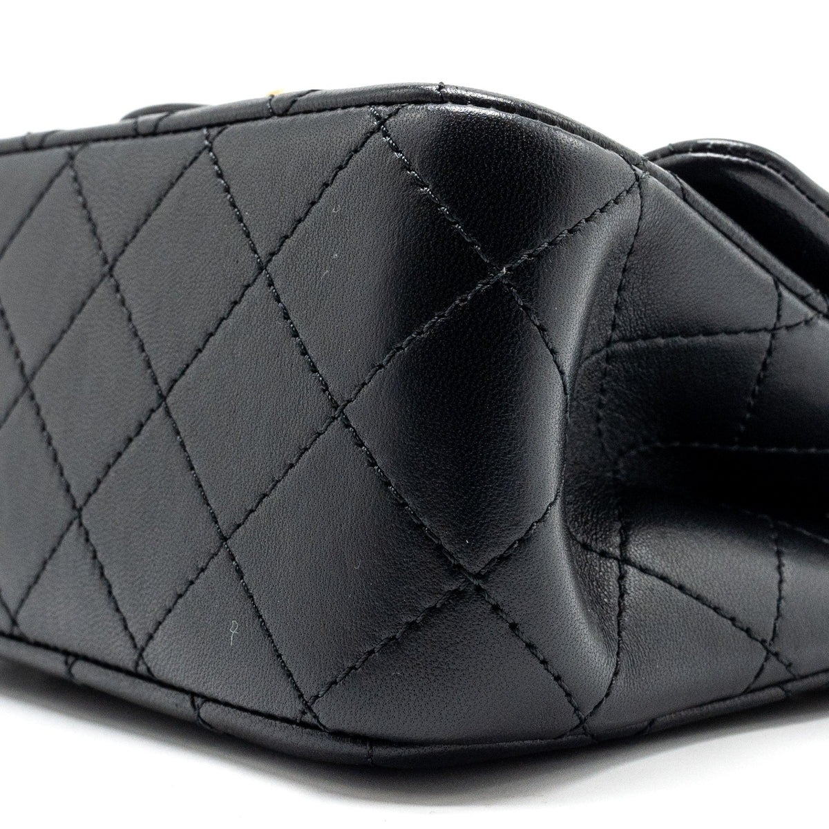 CHANEL CAMELLIA ADJUSTABLE CHAIN MINI SQUARE FLAP BAG LAMBSKIN BLACK GHW (MICROCHIP)