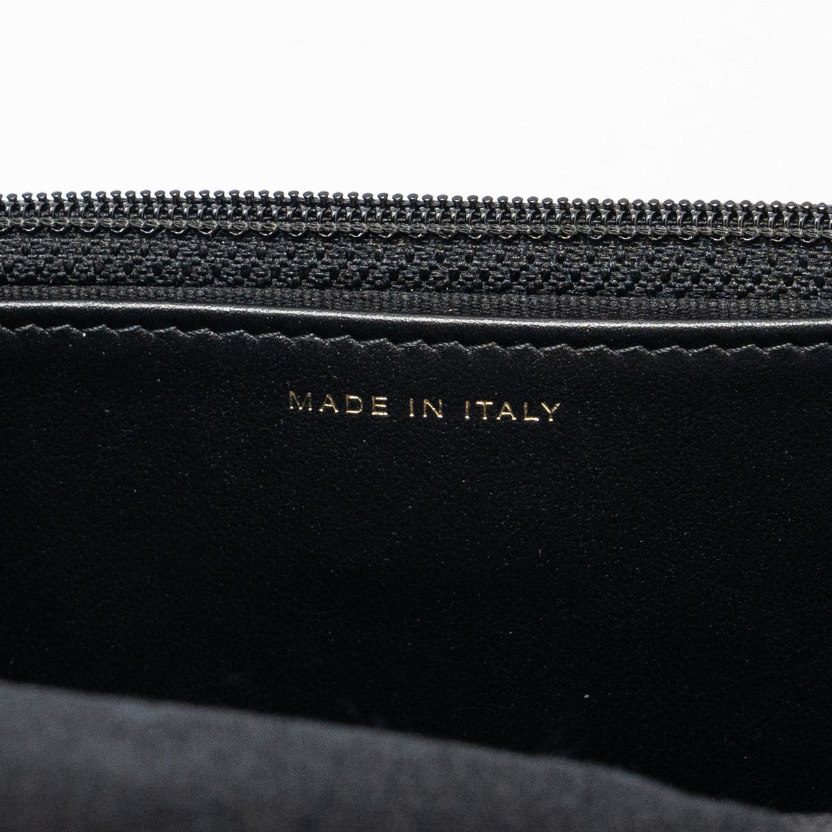 CHANEL WALLET ON CHAIN WITH POCKET BLACK CAVIAR GHW (MICROCHIP)
