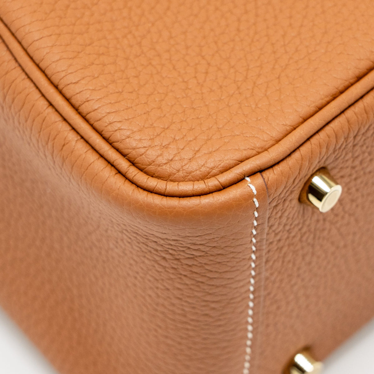 Hermes Mini Lindy Clemence Gold GHW