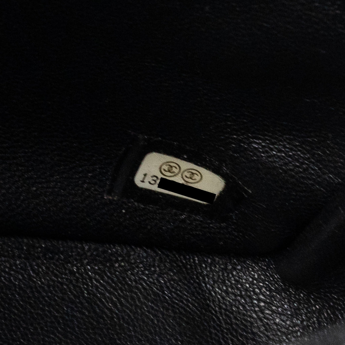 CHANEL CLASSIC JUMBO SINGLE FLAP BAG CAVIAR BLACK GHW