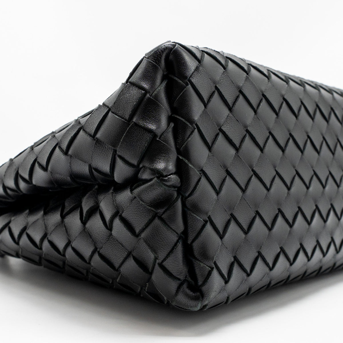BOTTEGA VENETA MEDIUM ANDIAMO LAMBSKIN BLACK GHW
