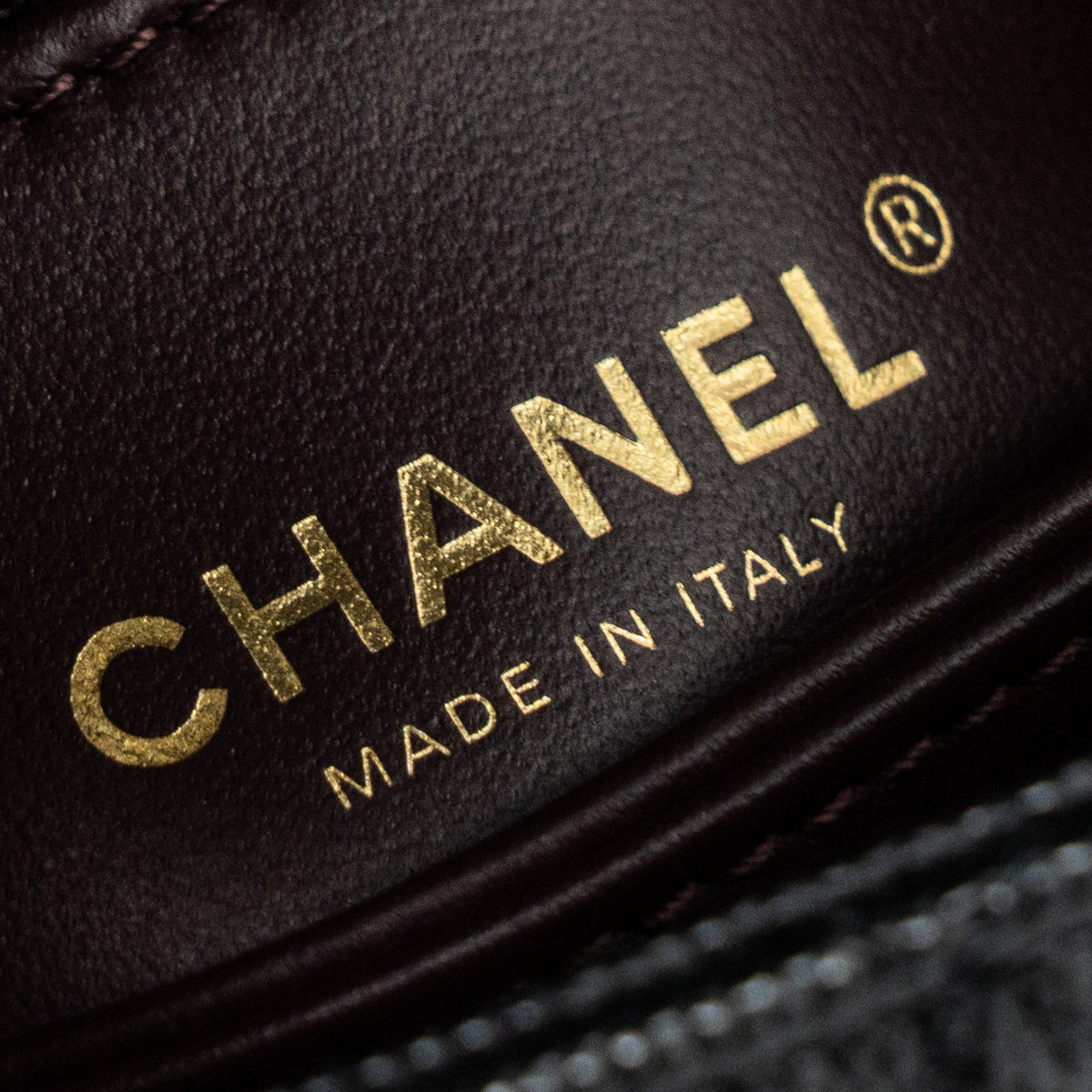 CHANEL SMALL COCO HANDLE CAVIAR BLACK LGHW (MICROCHIP)