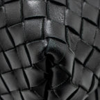 BOTTEGA VENETA MEDIUM ANDIAMO LAMBSKIN BLACK GHW