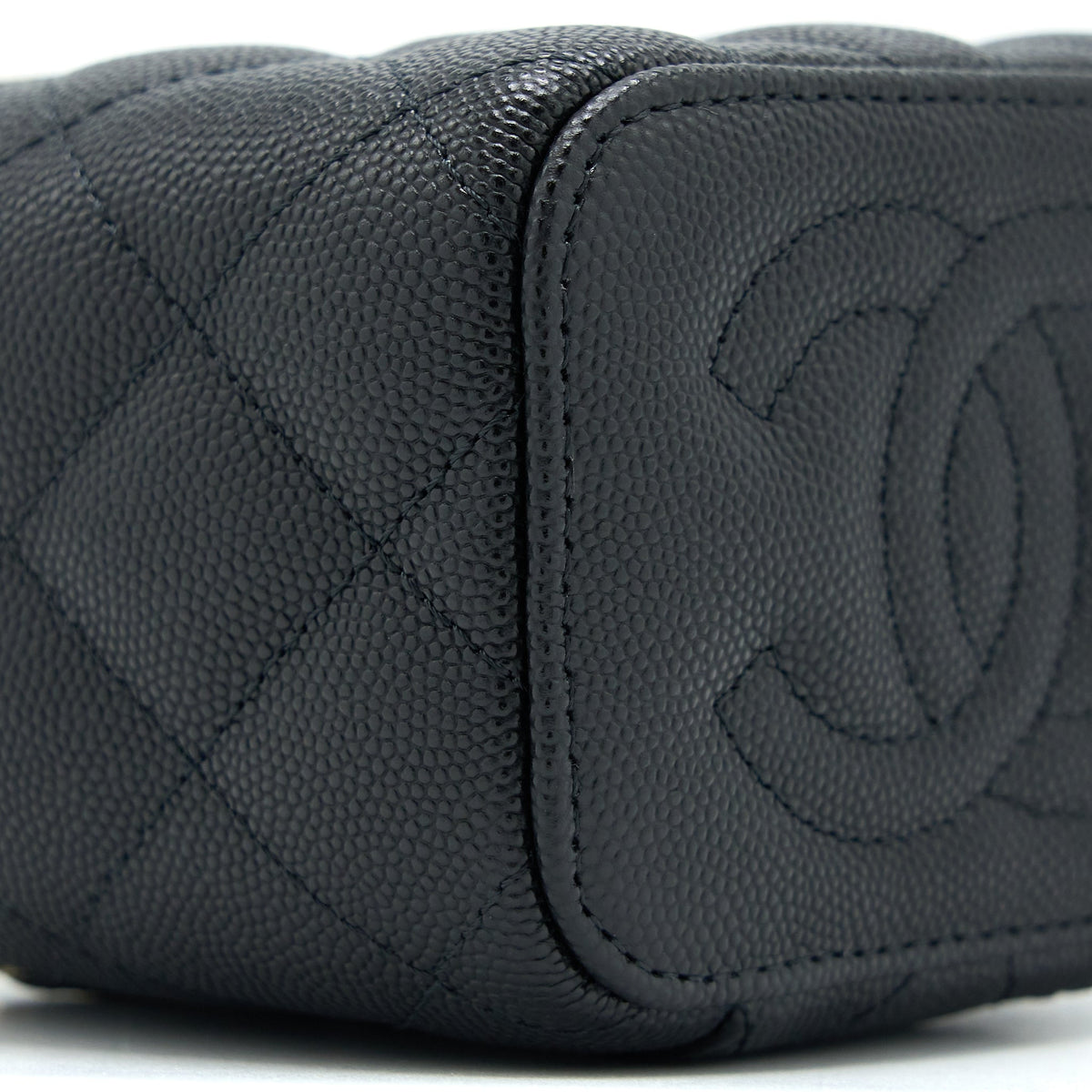 CHANEL MINI VANITY WITH CHAIN CAVIAR BLACK LGHW