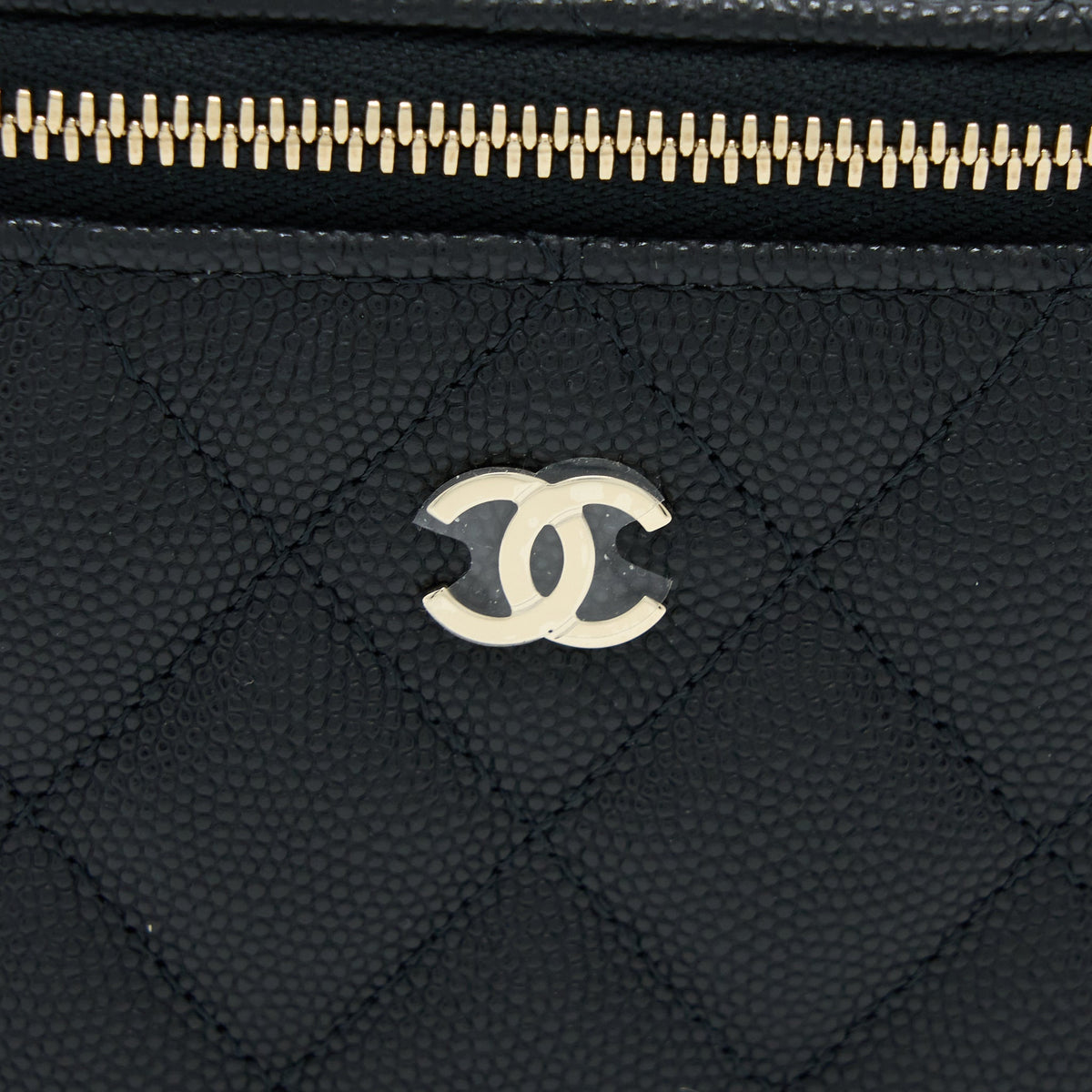 CHANEL MINI VANITY WITH CHAIN CAVIAR BLACK LGHW