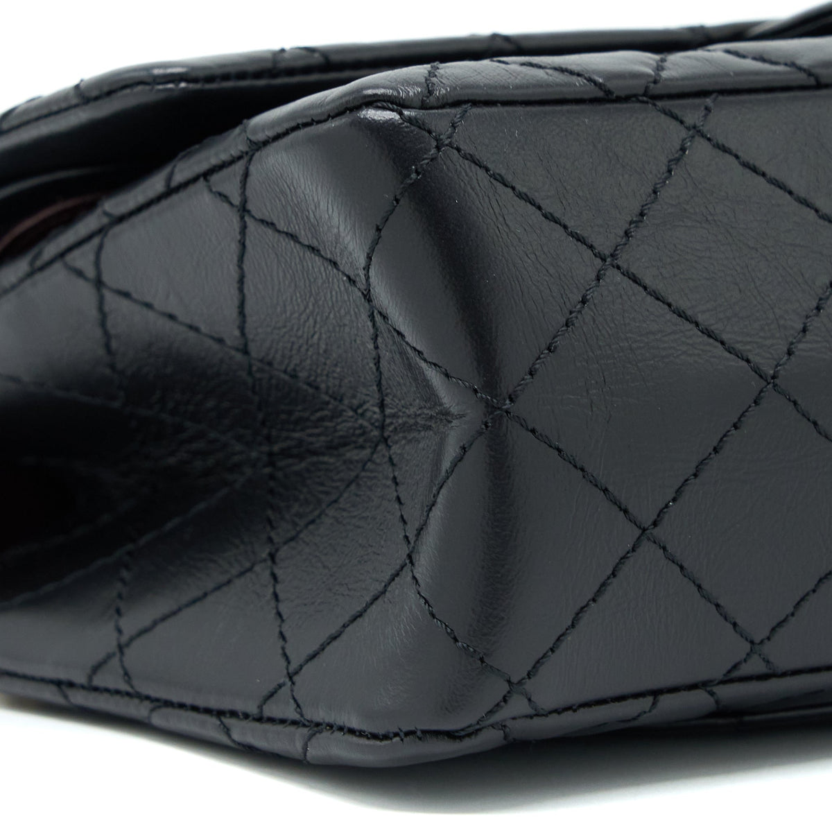 CHANEL SMALL 2.55 REISSUE FLAP BAG AGED CALFSKIN BLACK BRUSHED GHW (MICROCHIP)