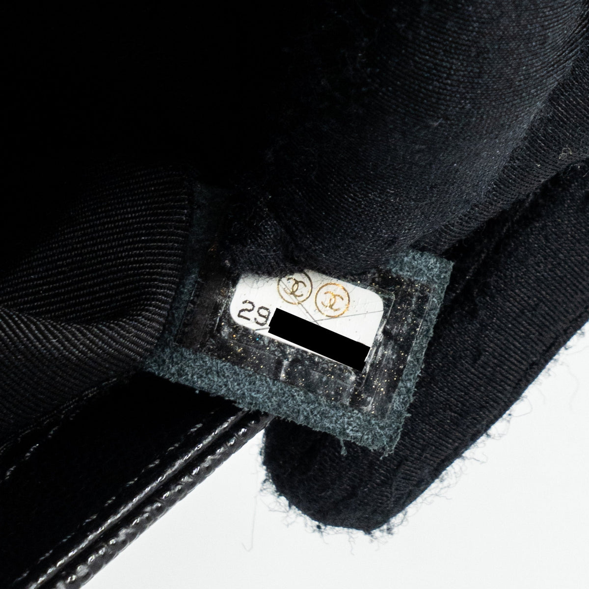 CHANEL MEDIUM CLASSIC BOY BAG CAVIAR BLACK GHW