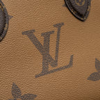 LOUIS VUITTON ONTHEGO PM MONOGRAM CANVAS GHW (NEW VERSION)