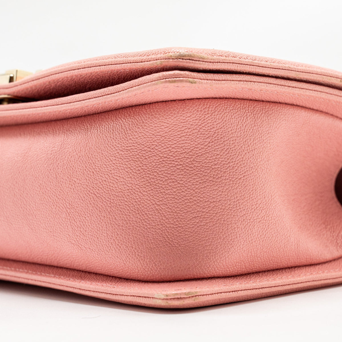 CHANEL MEDIUM BOY BAG CAVIAR PINK LGHW