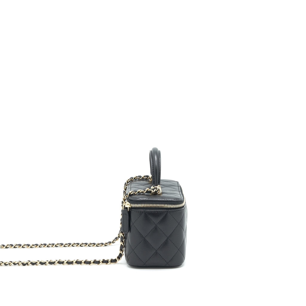 CHANEL 21K TOP HANDLE RECTANGULAR VANITY WITH CHAIN BLACK LGHW