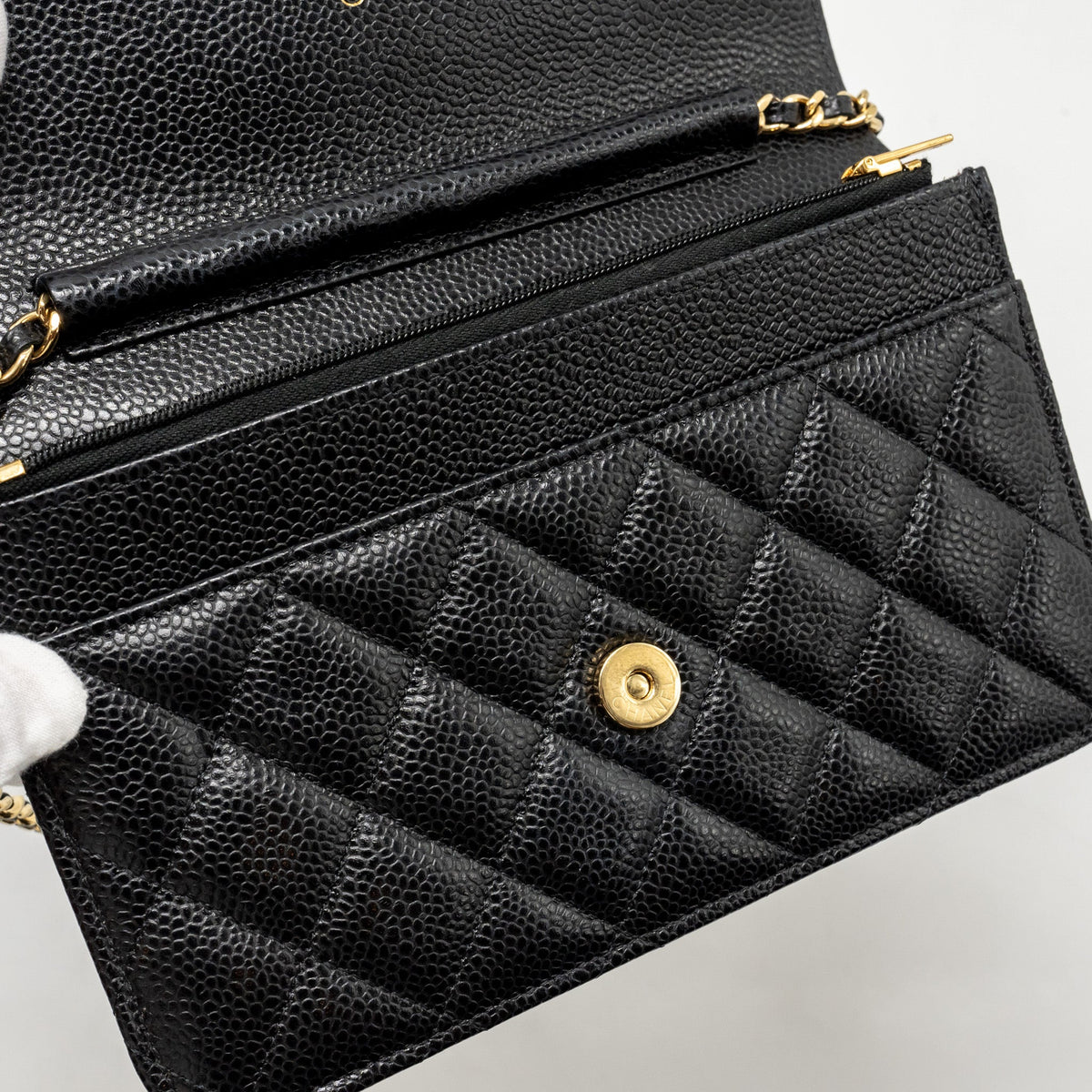 CHANEL CLASSIC WALLET ON CHAIN CAVIAR BLACK GHW (MICROCHIP)