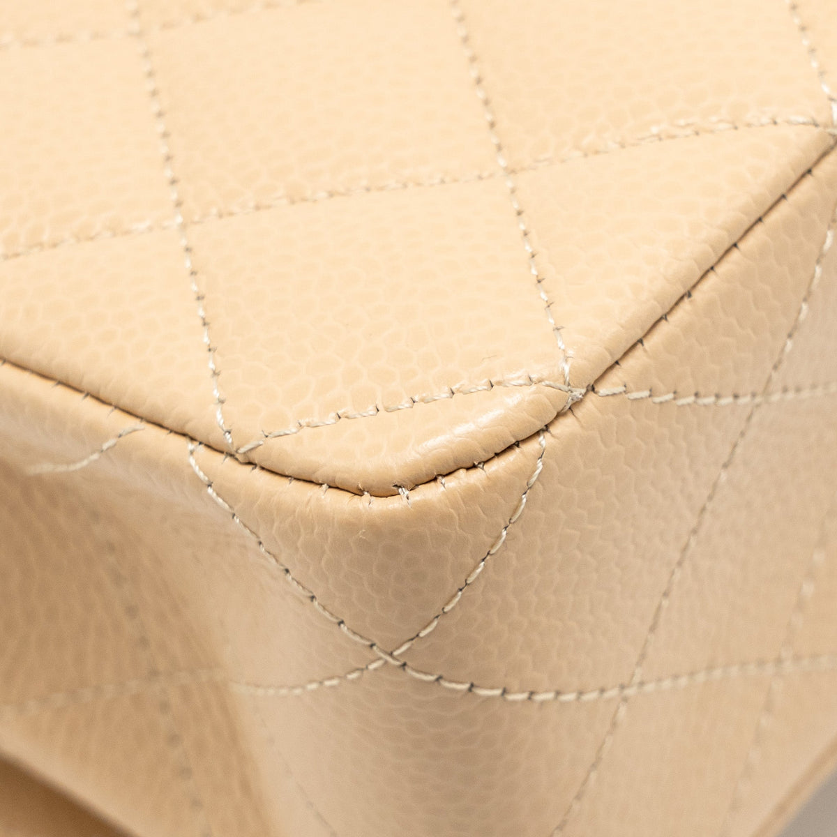 CHANEL MEDIUM CLASSIC DOUBLE FLAP BAG CAVIAR BEIGE SHW (MICROCHIP)