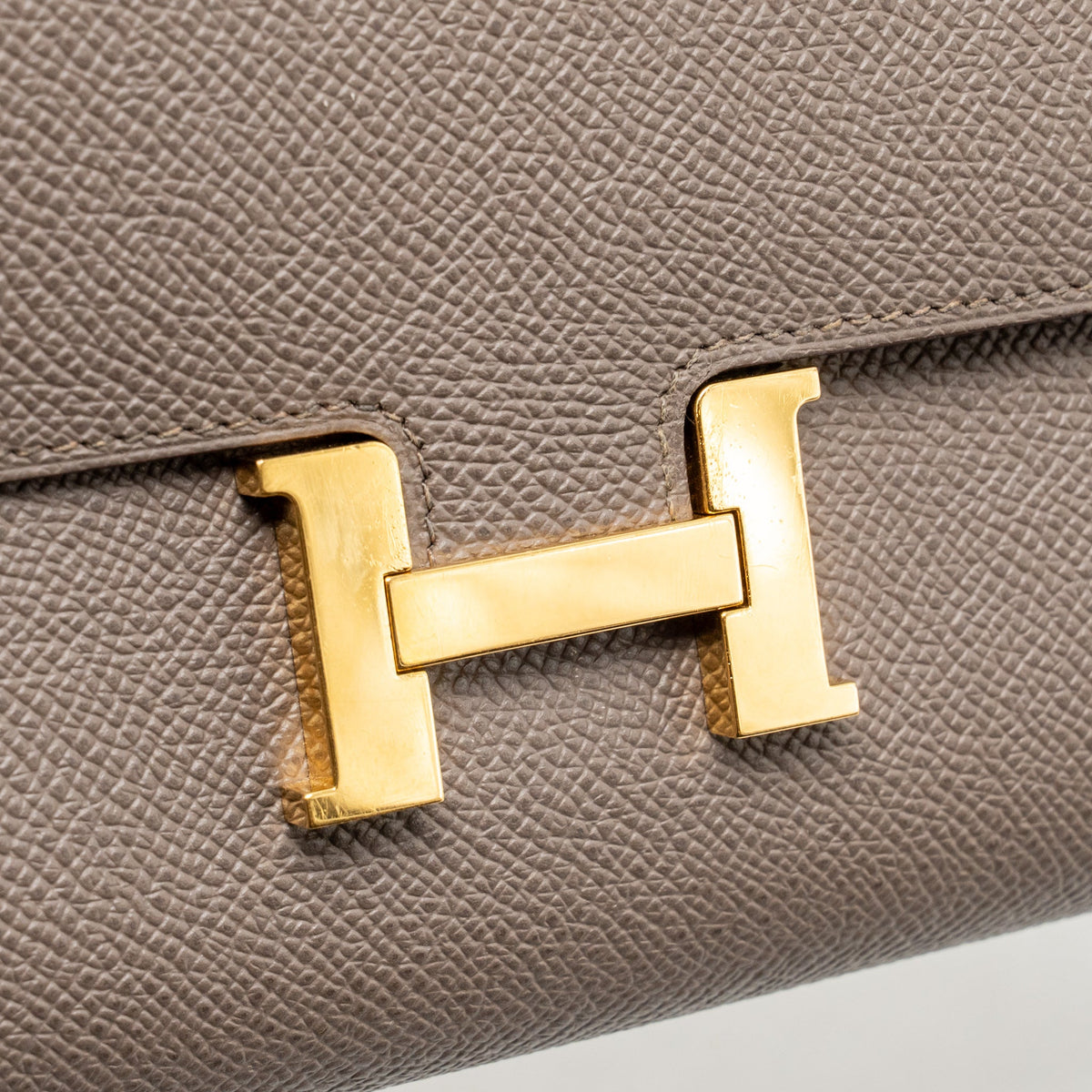 Hermes Constance to go epsom Gris etain GHW